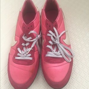 Nike sneakers size 7